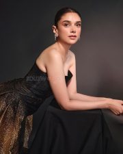 Dreamy and Classy Aditi Rao Hydari in a Black Silver and Golden Shimmery Strapless Gown at the Vogue Beauty Awards Photos 05