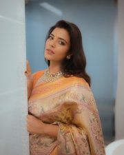 Elegant Aishwarya Rajesh in a Traditional Silk Saree Pictures 03