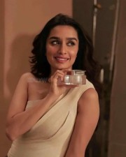 Enticing Shraddha Kapoor Photos 05 Enticing Shraddha Kapoor Photos 05