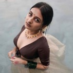 Esther Anil 12 Esther Stunning Top Shot Cleavage Expose Photos
