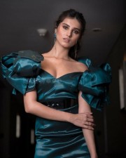 Fashionable Tara Sutaria Photos 02 Fashionable Tara Sutaria Photos 02
