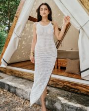 Festive Actress Shraddha Srinath in an olive green embroidered saree Photos 05