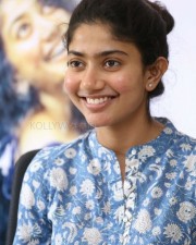 Sai Pallavi 45 Fida Heroine Sai Pallavi Interview Photos