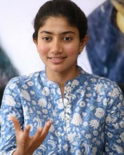 Sai Pallavi 38 Fida Heroine Sai Pallavi Interview Photos