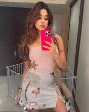 Glam Janhvi Kapoor Mirro Selfie in a Clio Peppiatt Retro Pink Miami Mini Dress Photos 04