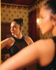 Glamorous Actress Rakul Preet Singh in a Black Beaded Halter Neck Gown Photos 06 Glamorous Actress Rakul Preet Singh in a Black Beaded Halter Neck Gown Photos 06