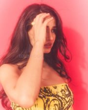 Glamorous Diva Disha Patani in a Strapless Yellow Mini Dress Photos 07
