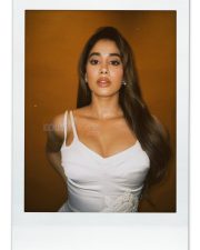 Glamorous Janhvi Kapoor in a White Fish Cut Skin Tight Embroidered Dress Pictures 02