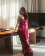 Glamorous Keerthy Suresh in a Red Saree with Sleeveless Blouse Photos 05