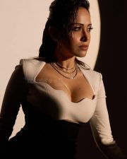 Glamorous Nushratt Bharucha Cleavage in a Black White Sweetheart Corset Dress Photos 04