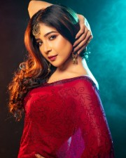 Glamorous Sakshi Agarwal in Red Saree Photoshoot Pictures 03