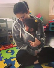 Glamour Actress Sunny Leone New Pictures