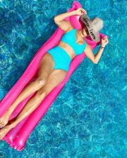 Glamour Doll Sunny Leone Hot Pictures 12