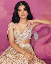 Gorgeous Heroine Rashmika Mandanna in a White Lehenga at India Couture Week 2024 Photos 07 Gorgeous Heroine Rashmika Mandanna in a White Lehenga at India Couture Week 2024 Photos 07