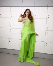 Gorgeous Janhvi Kapoor in a Neon Green Saree and Sequin Bralette Blouse Pictures 07 Gorgeous Janhvi Kapoor in a Neon Green Saree and Sequin Bralette Blouse Pictures 07