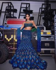 Gorgeous Janhvi Kapoor in a Shimmery Lavender Mini Dress at Ambani Merchant Sangeet After Party Photos 04 Gorgeous Janhvi Kapoor in a Shimmery Lavender Mini Dress at Ambani Merchant Sangeet After Party Photos 04
