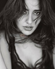 Neha Sharma 7 Gorgeous Neha Sharma Hot Photoshoot Photos