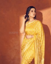 Gorgeous Raashi Khanna Latest Pictures 01