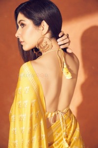 Gorgeous Raashi Khanna Latest Pictures 06