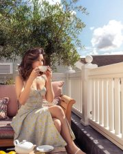 Gorgeous Raashi Khanna in a Floral Summer Thigh Slit Frock Photos 06