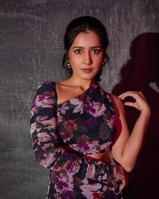 Gorgeous Raashi Khanna in a Purple Floral Cutout Dress Pictures 06