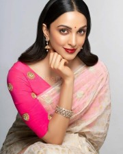 Kiara Advani 2 Gorgeous and Beautiful Kiara Advani Photos