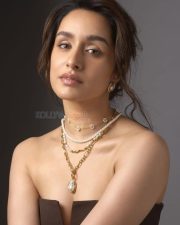 Graceful Beauty Shraddha Kapoor Gorgeous Photos 01