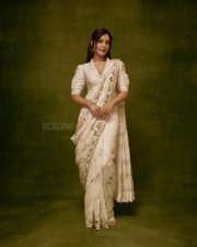 Graceful Raashi Khanna in an Ivory Linen Saree with Floral Embroidery with Puff Sleeve Blouse Photos 02 Graceful Raashi Khanna in an Ivory Linen Saree with Floral Embroidery with Puff Sleeve Blouse Photos 02