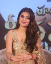 Heroine Nidhhi Agerwal at Hari Hara Veera Mallu Success Meet Photos 23