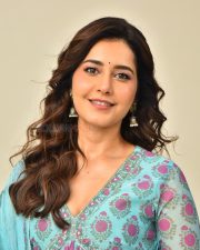 Heroine Raashii Khanna at Ustaad Bhagat Singh Interview Stills 02