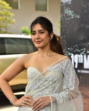 Heroine Raashii Khanna at Ustaad Bhagat Singh Success Press Meet Pictures 04