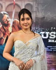 Heroine Raashii Khanna at Ustaad Bhagat Singh Success Press Meet Pictures 09