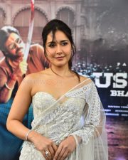 Heroine Raashii Khanna at Ustaad Bhagat Singh Success Press Meet Pictures 09