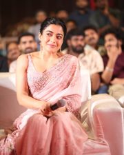 Heroine Rashmika Mandanna at Kuberaa Movie Pre Release Event Photos 53 Heroine Rashmika Mandanna at Kuberaa Movie Pre Release Event Photos 53