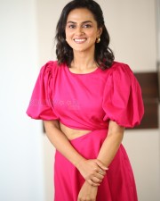 Heroine Shraddha Srinath at Mechanic Rocky Interview Photos 08