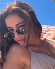 Hot Ananya Panday Bikini Closeup Photos 01
