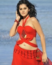 Taapsee Pannu 9 Hot And Sexy Actress Tapsee Pictures