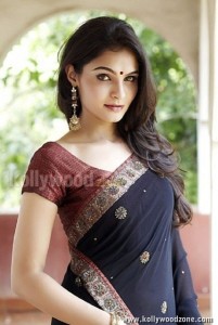 Hot And Sexy Andrea Jeremiah Pictures