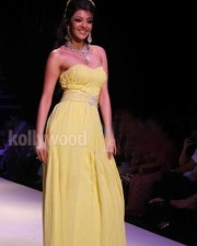Kajal Aggarwal 37 Hot Kajal Agarwal Ramp Walk Pictures