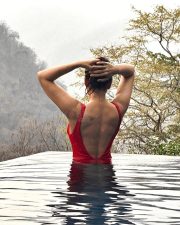 Hot Raashi Khanna Backless Bikini Swimsuit Photos 03