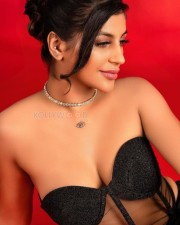 Hot Sizzling Yashika Aannand in a Black Corset and Pant Photos 04