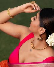 Hot Yashika Aannand in a Pink and Orange Saree Pictures 04