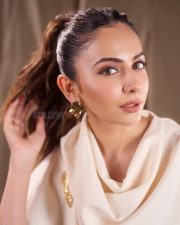 I Love You Rakul Preet Singh in a Structured Ivory Crop Top with a Matching One Shoulder Cape and Wide Leg Flared Trousers Pictures 04