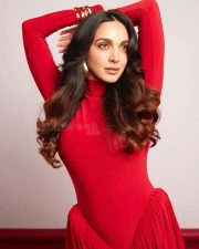 Iconic Actress Kiara Advani in a Red Turtleneck Bodycon Dress Photos 04
