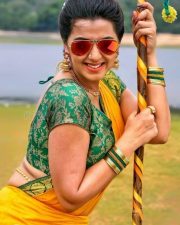 Idiot Movie Heroine Nikki Galrani Sexy Pic