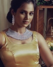 Idumbankaari Actress Ramya Pandian Photo 01