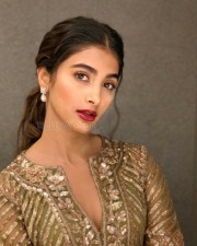 Indian Actress Pooja Hegde Pictures