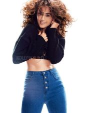 Indian Actress Taapsee Pannu Modern Photoshoot 01