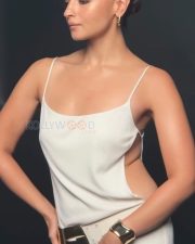 Indian Diva Alia Bhatt in a Strappy Gucci White Gown Pictures 10