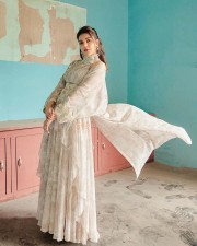 Intoxicating Kajal Aggarwal in White Photoshoot Pictures 02